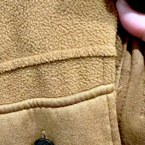 Shacket - Picture 2 of 4